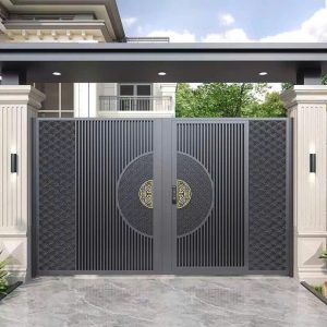 Cổng Nhôm 2 Cánh Tân Cổ Điển Ghi Xám Tay Nắm Vàng Đồng