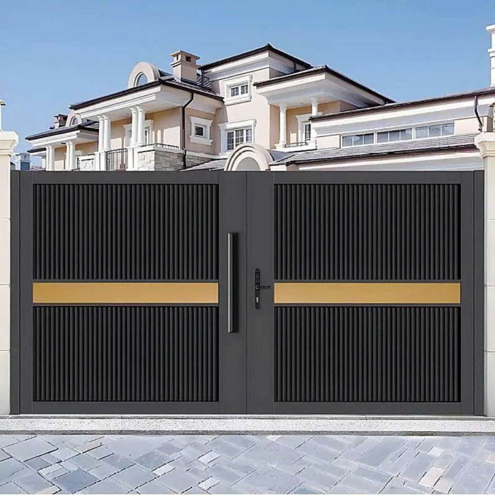 Cổng Nhôm Nan Dọc Đen Sơn Tĩnh Điện Phối Dải Vàng Đồng